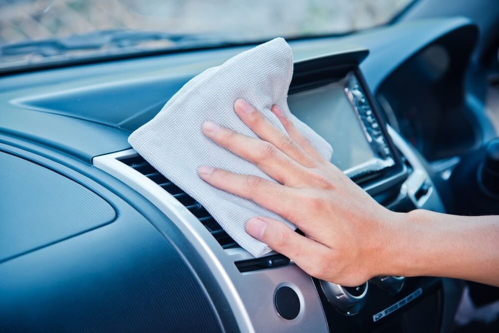 How To Clean Your Car Properly: Inside and Out - National Dispatch