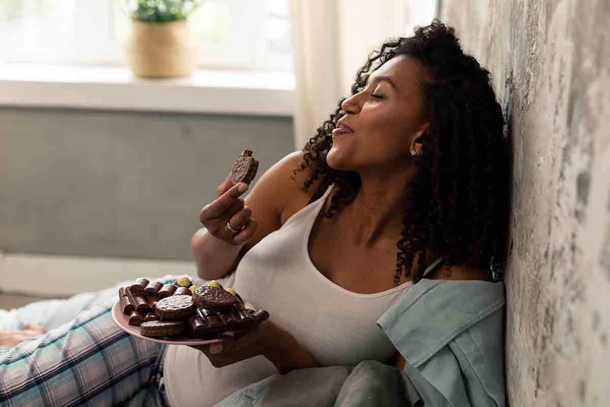 Pregnant Woman Enjoys Eating Different Donuts Stock Photo 2310361915 |  Shutterstock