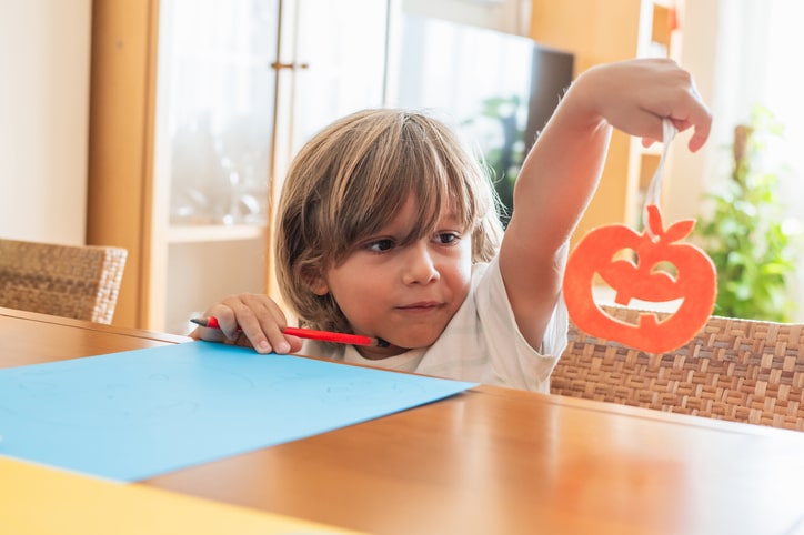 Fall crafts and activities